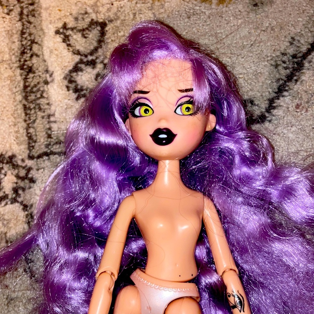 Bratzilla doll